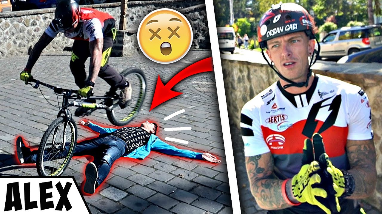 Hal&aacute;los B&aacute;tors&aacute;g Kih&iacute;v&aacute;s!