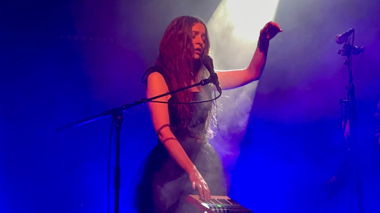 ⁠Kalandra play Borders live in Barcelona Thu 23 Nov 2023