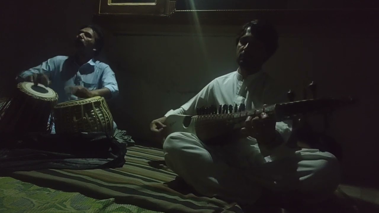 Qawali Deer Ashiqan de pa darga prata de by Ustad Hamza Sani. vocals  Ahmad Ali