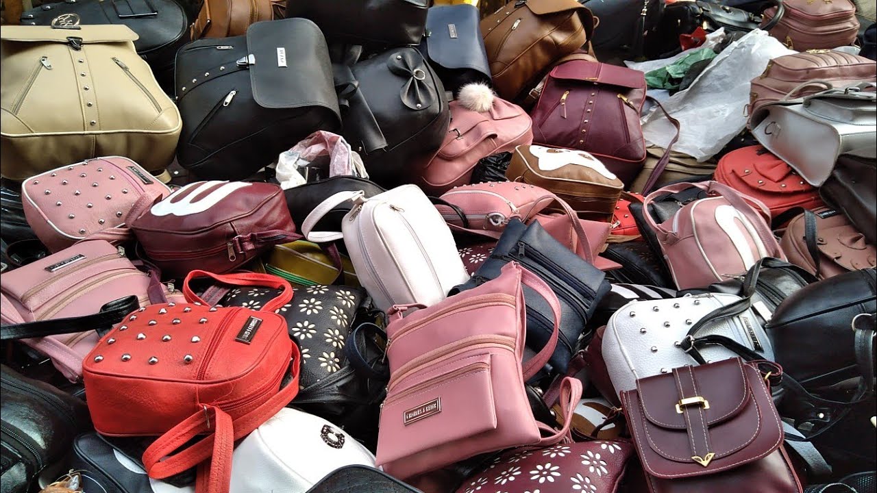 اكتشفت ارخص شارع للشنط ب٢٥ج وبس وبينافس الوكاله