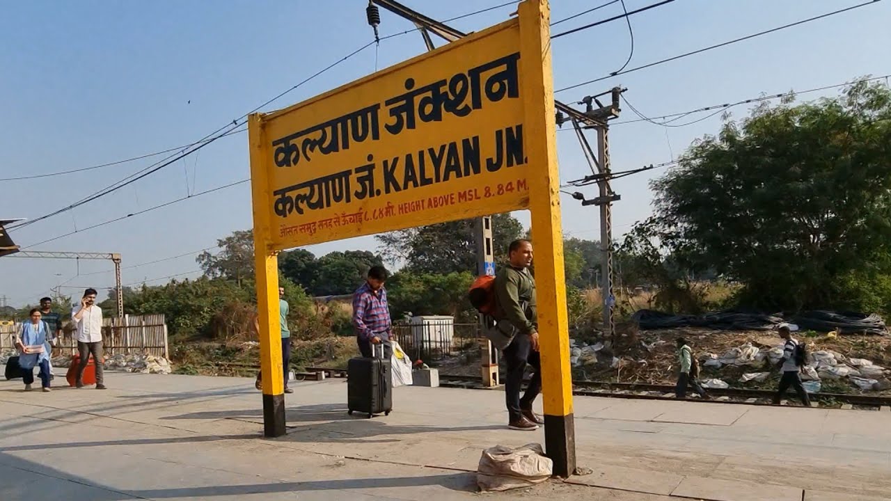 Kalyan Junction railway station Mumbai, Indian Railways Video in 4k ultra HD