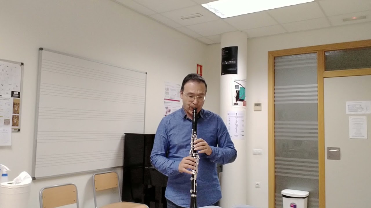 INICIACIÓN AL CLARINETE 3. PISTA 6. Estudio n. 18 Op. 63 de Carl Baermann (1810-1885).