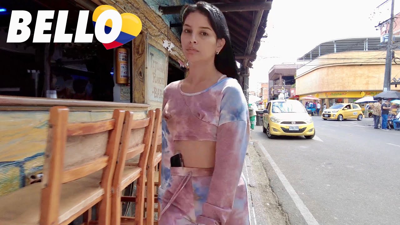 🇨🇴 CHEAP and Beautiful Small Town Bello Medellín  Colombia