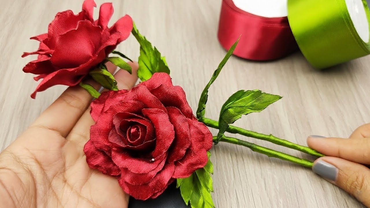 DIY satin ribbon roses/how to make Roses with satin ribbon