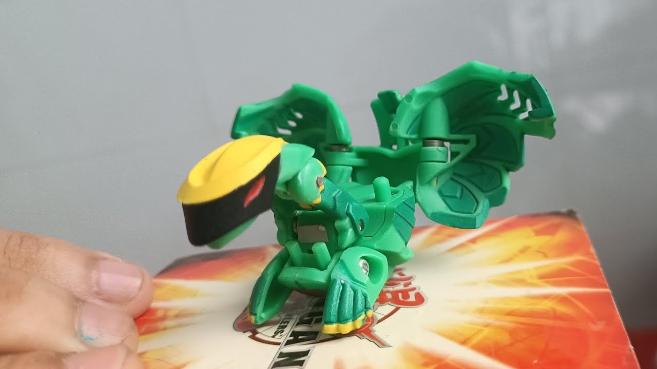 Bakugan Hawktor - (Detailed painting vs mod )