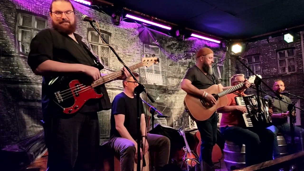 Formacja - Cztery zegary