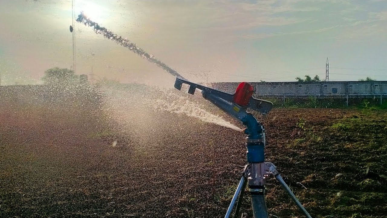 Water Rain Gun(Sprinkler) Irrigation System working