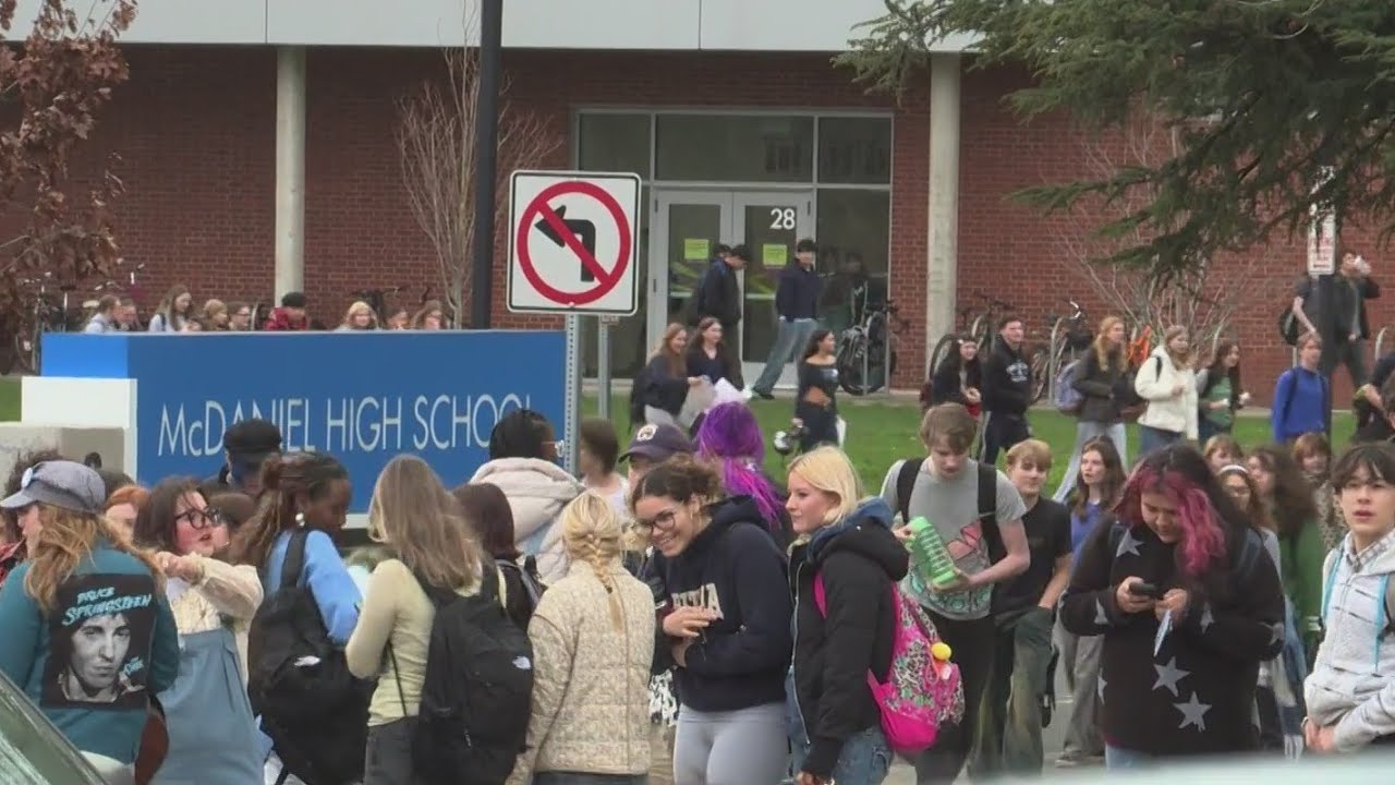 Walkout over ICE at McDaniel High