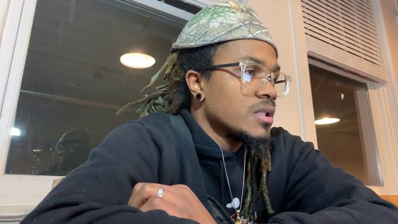 Reviewing your music live🔴