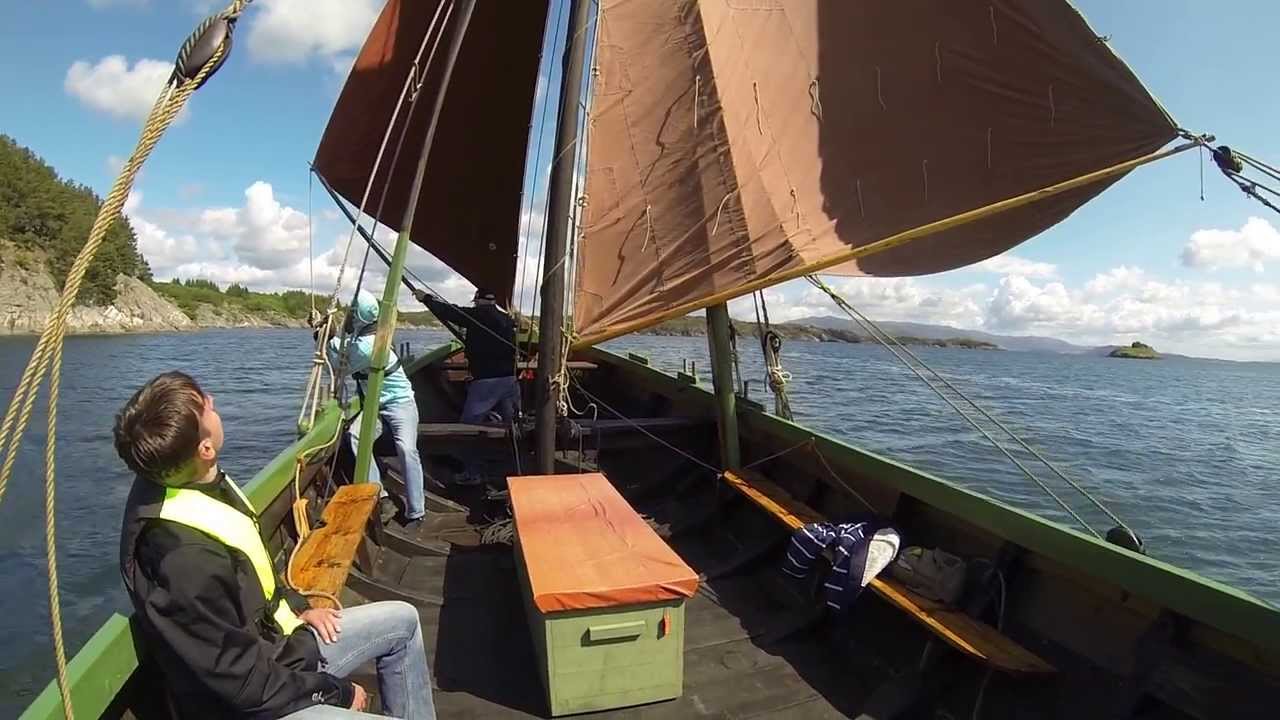 Norwegian wooden sailing boat: The 
