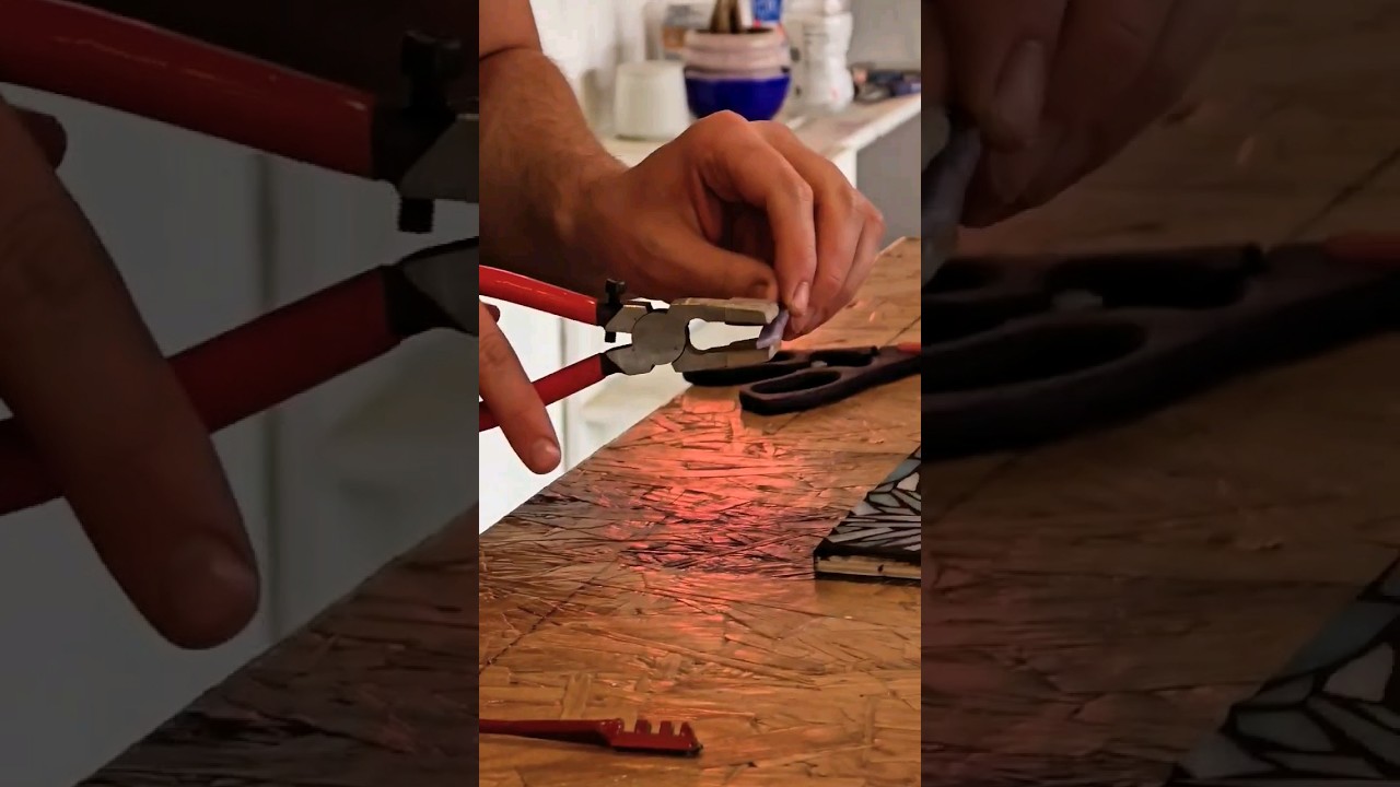 Making mosaic art in Los Angeles #DIY #MosaicArt