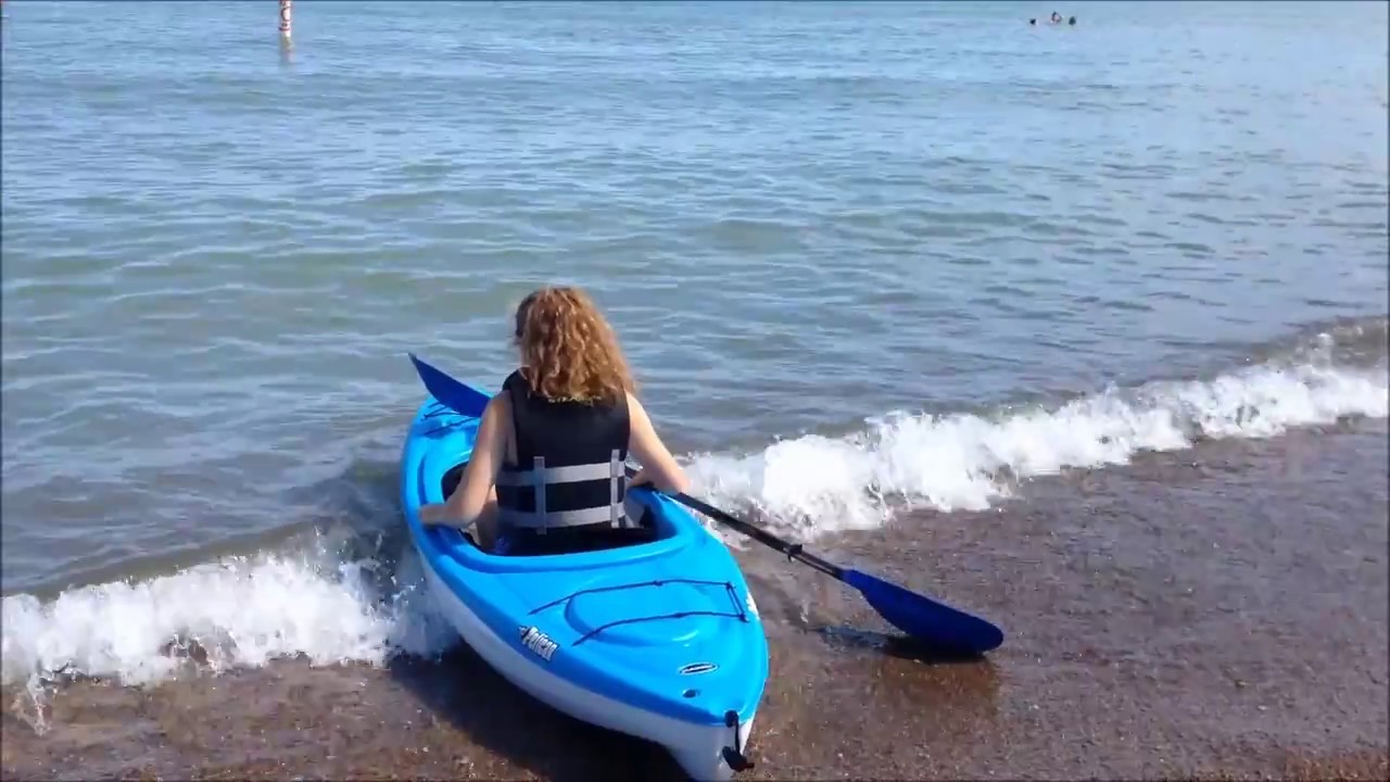 Pelican Trailblazer 100 Kayak - Our Performance Review on Lake Michigan