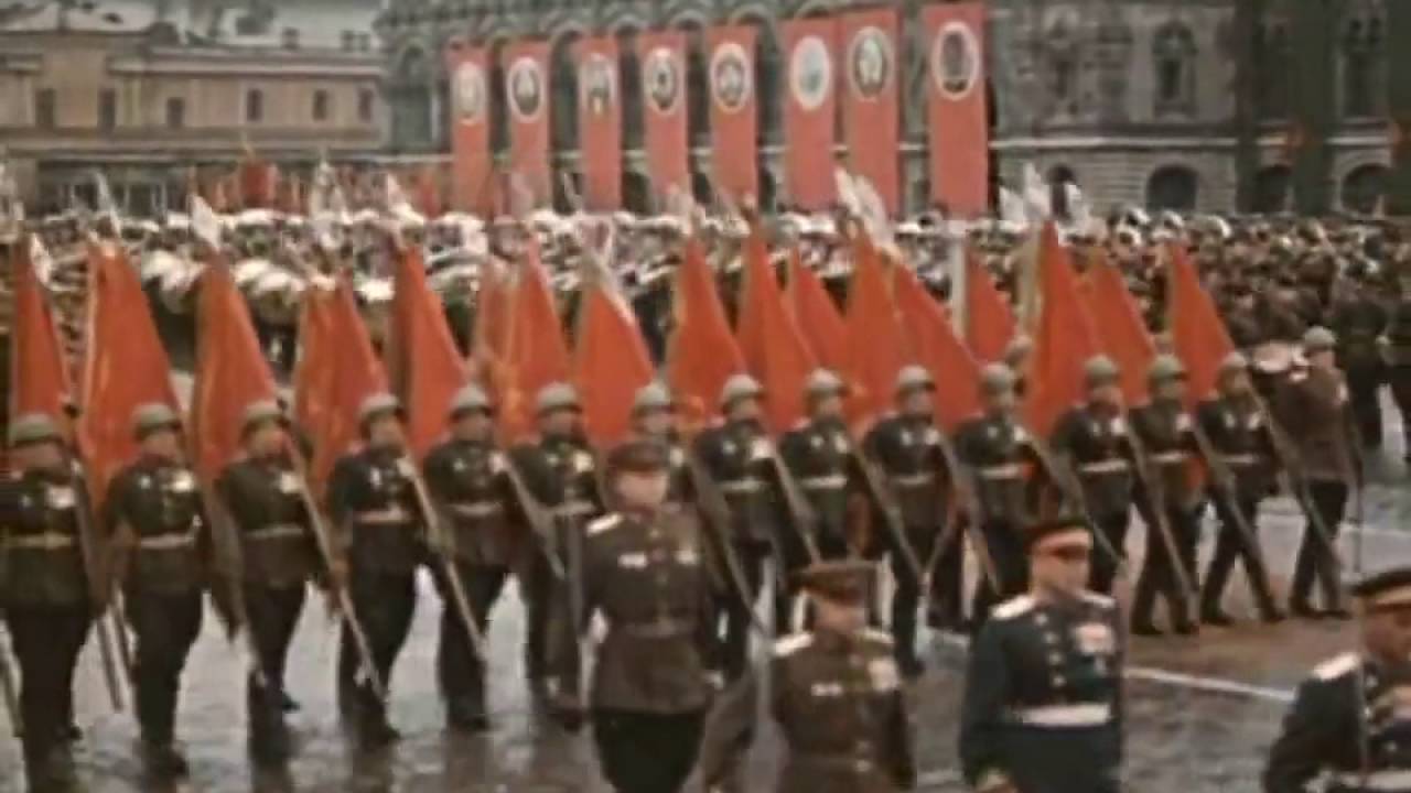 Desfile da Vitória, em Moscou, dia 24 de junho de 1945 (restaurado e legendado em espanol)