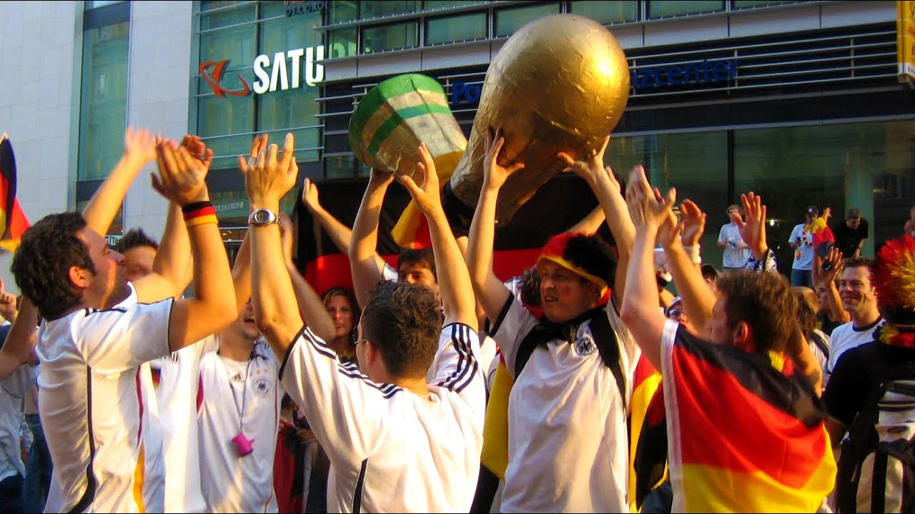 WM 2006 (Herbert Grönemeyer - Zeit, dass sich was dreht)