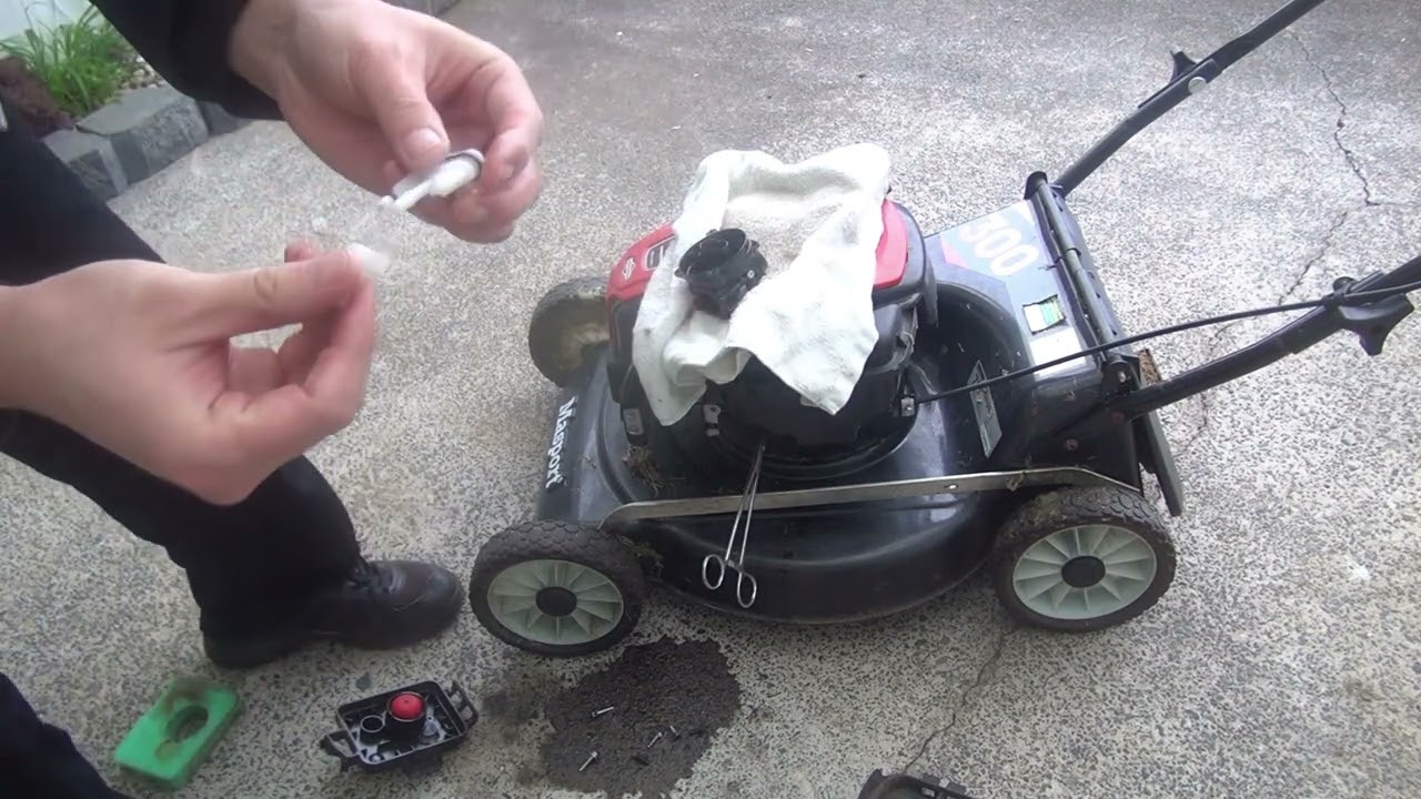 Masport割草机发动2到3秒后就熄火，典型的化油器问题，到底怎么处理
