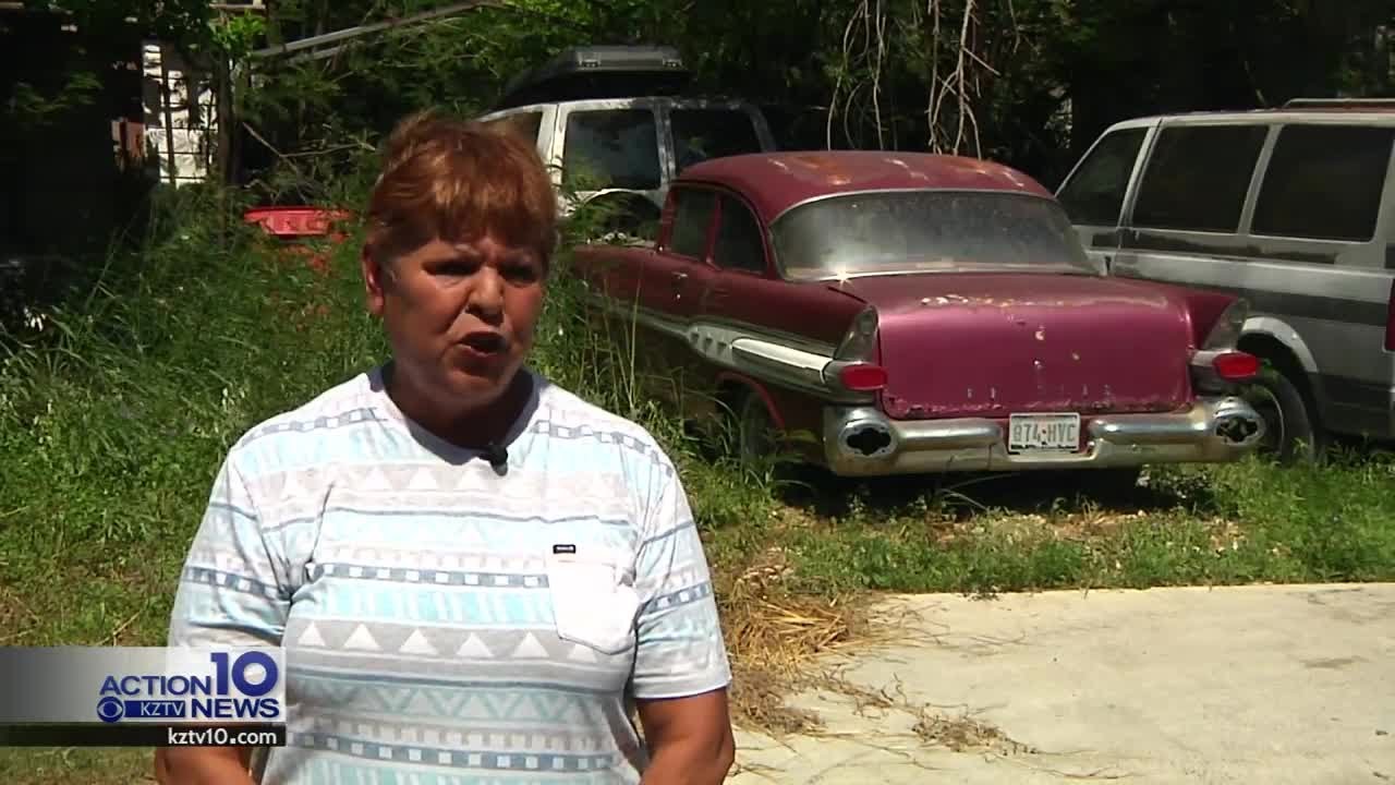 Frustrated homeowner in Robstown
