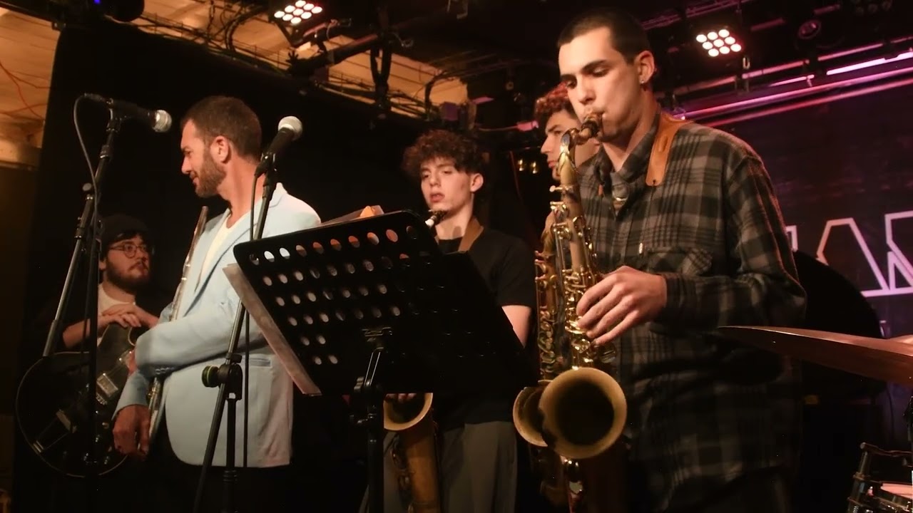 Itai Kriss - Silver Sliver | Live at Amama Tel Aviv