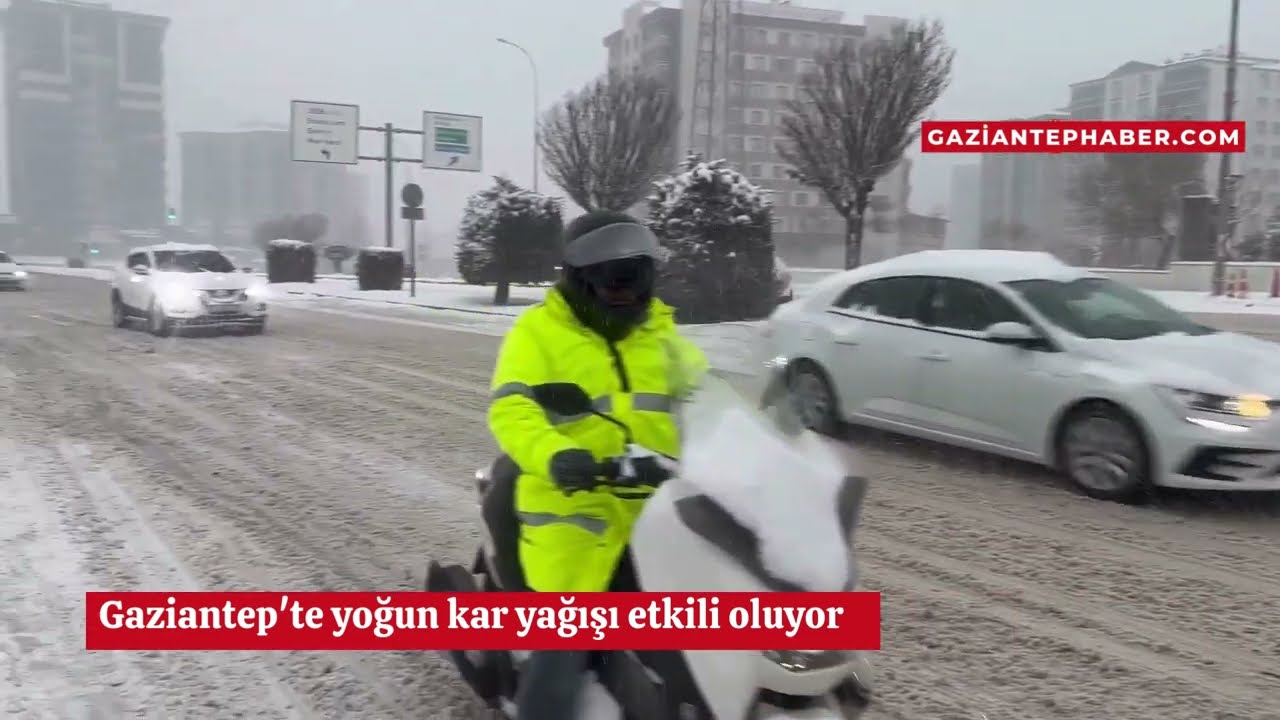 Gaziantep'te yoğun kar yağışı etkili oluyor