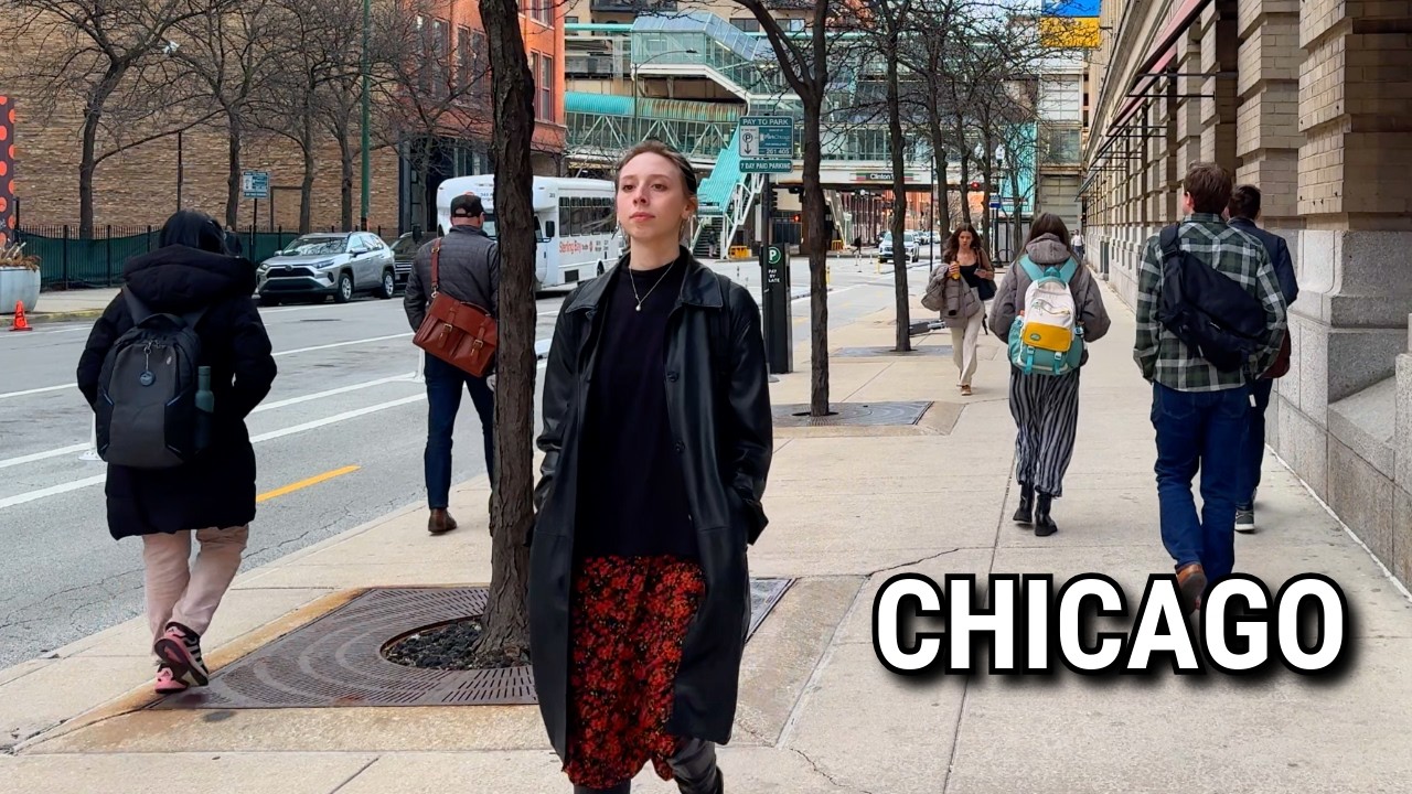 Downtown Chicago Spring Walk 🌷🌸 on Thursday | April 3, 2025 | 4k 60fps, City Sounds