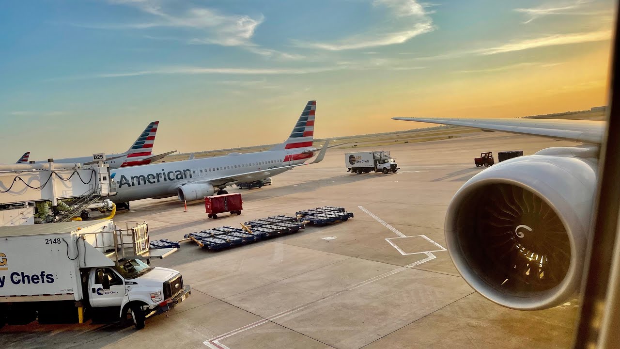 BEAUTIFUL Boeing 777-300ER Engine Start