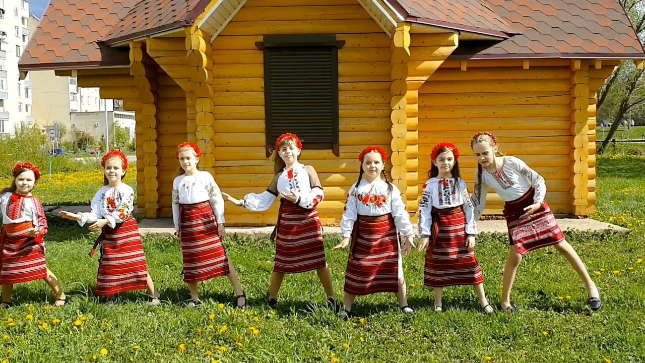 ЯГІЛКА - дитяча гаївка з рухами