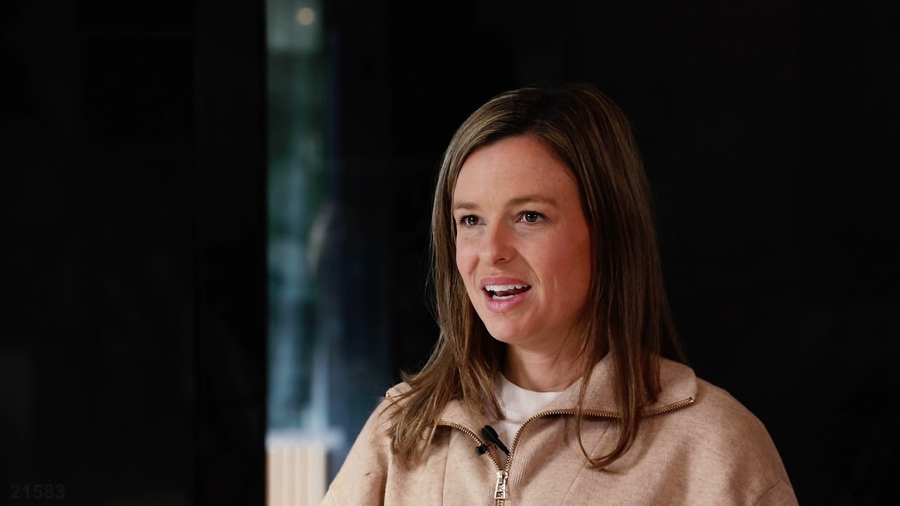 Leadership & Management Diploma: Meet Liz