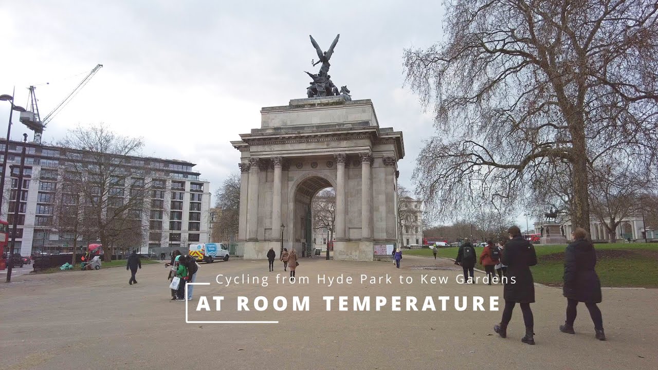 🇬🇧 Cycling from Central London to Kew Gardens through Hammersmith