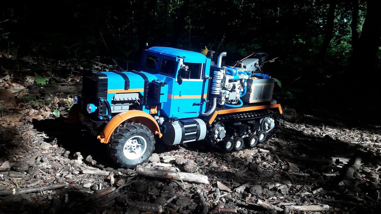 Lego Technic MOC 224434/5 Scammell Halftrack Service Truck by Legolaus