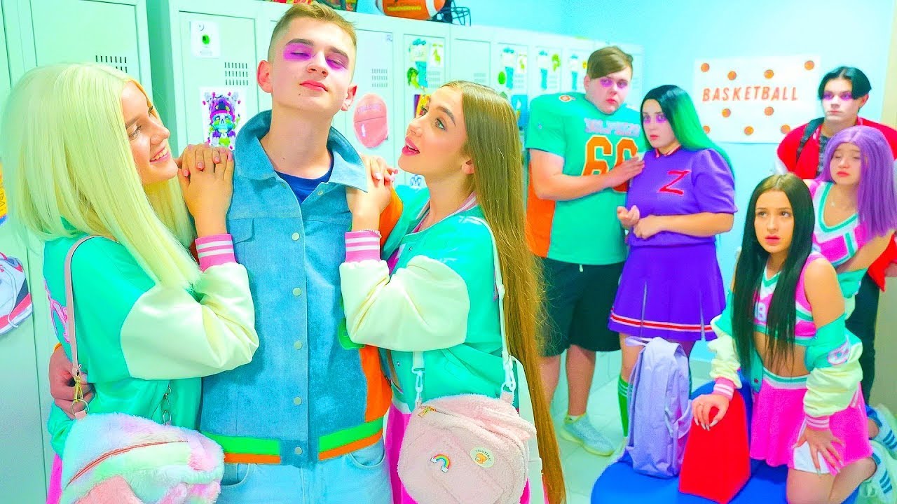 DIANA PAVERTĖ ZOMBIUS PAPRASTAIS PAAUGLIAIS! Bet kodėl Diana nori tai padaryti?