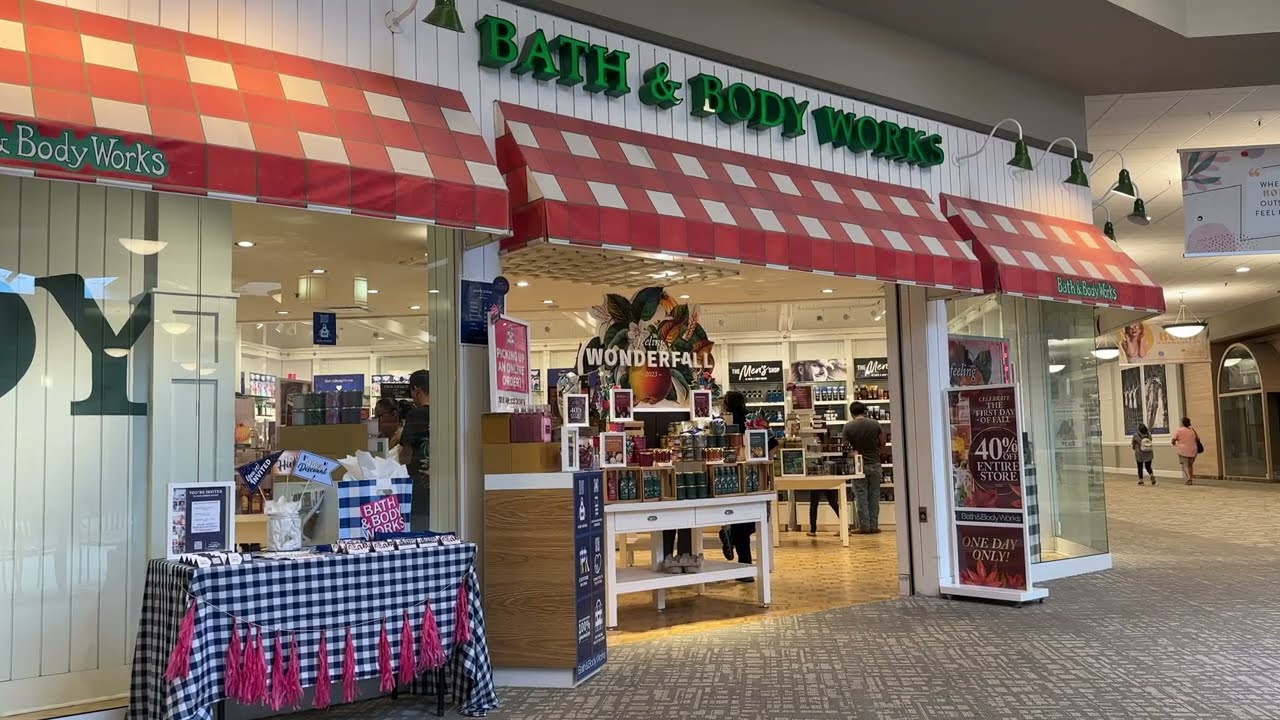 Blue Ridge Mall (Hendersonville, NC) : Recognised by Security?! : Dead Mall Walking