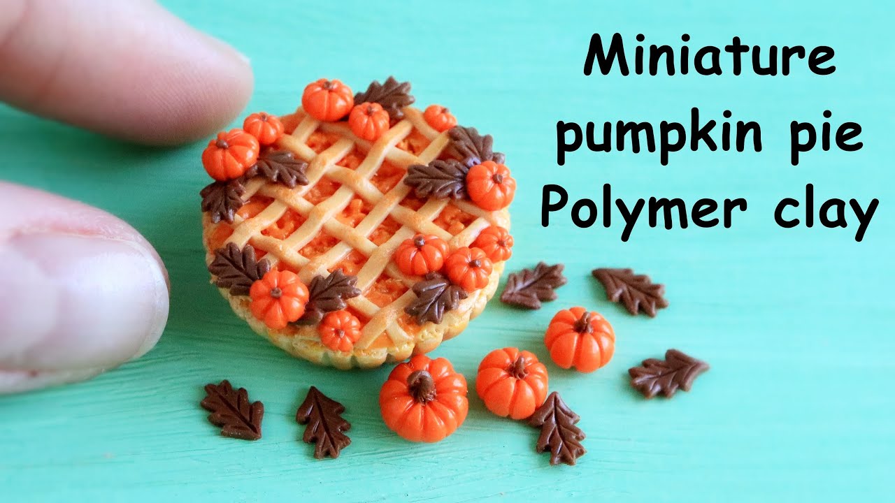Miniature pumpkin pie🧡Polymer clay