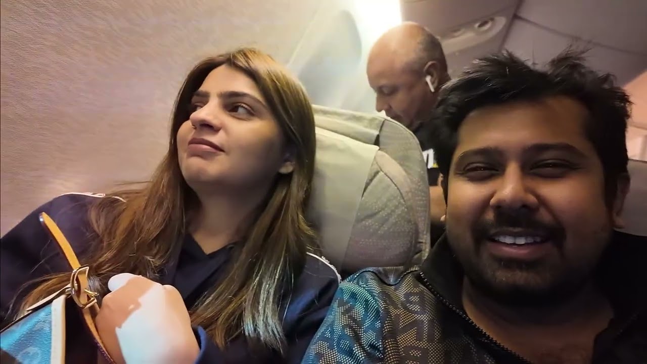 Dubai to Singapore 🇦🇪✈️🇸🇬 | Real Estate Roadshow Vlog | IMRAN JIWANI VLOGS |