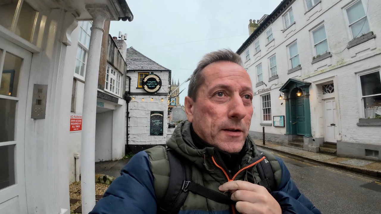 Pubs, Pints and Pirates in Penzance (The Worst Guide to Penzance Ever!)