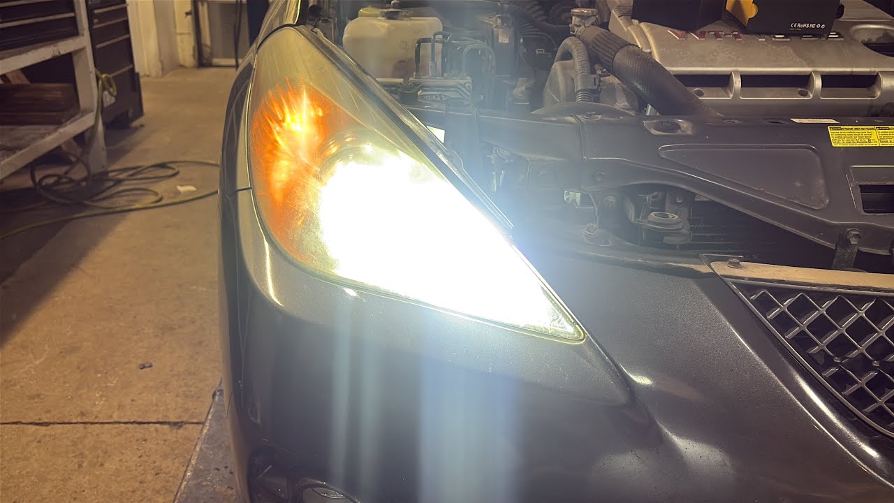 ​ @AUXITOLED LED H11 Headlight Low Beam Light Bulb Change 2003-2008 Toyota Solara