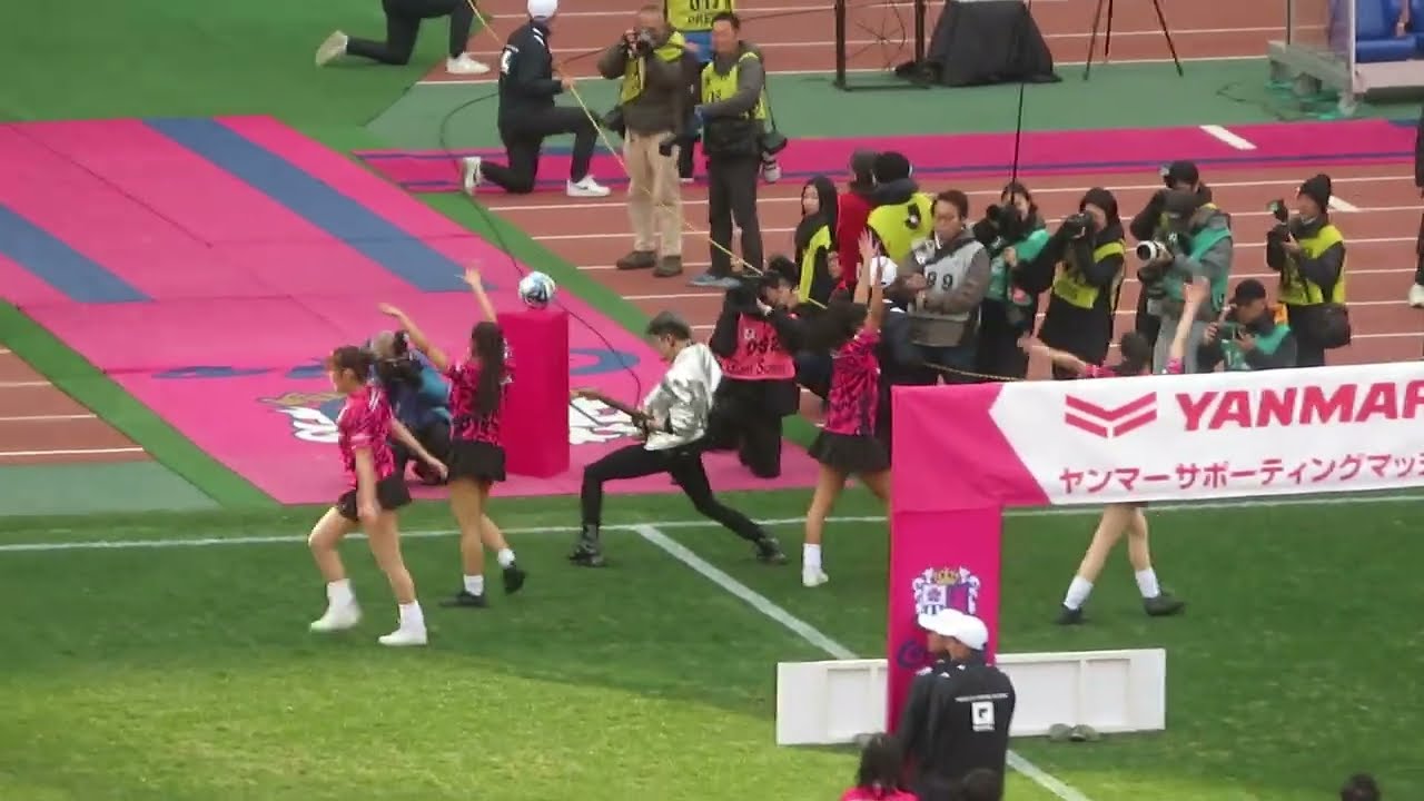 2026/02/07　セレッソ大阪vsガンバ大阪　④　MIYAVIさんのギターパフォーマンス