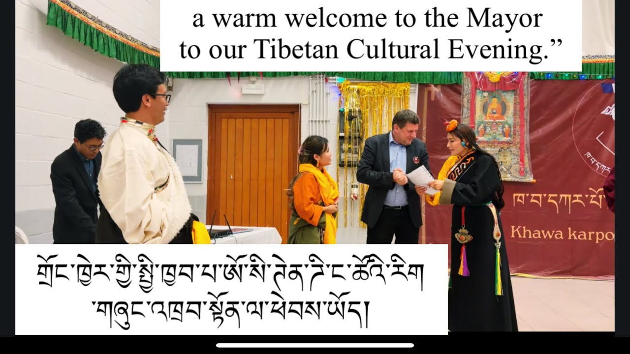 Mayor of the city Oostende attended our cultural show. 