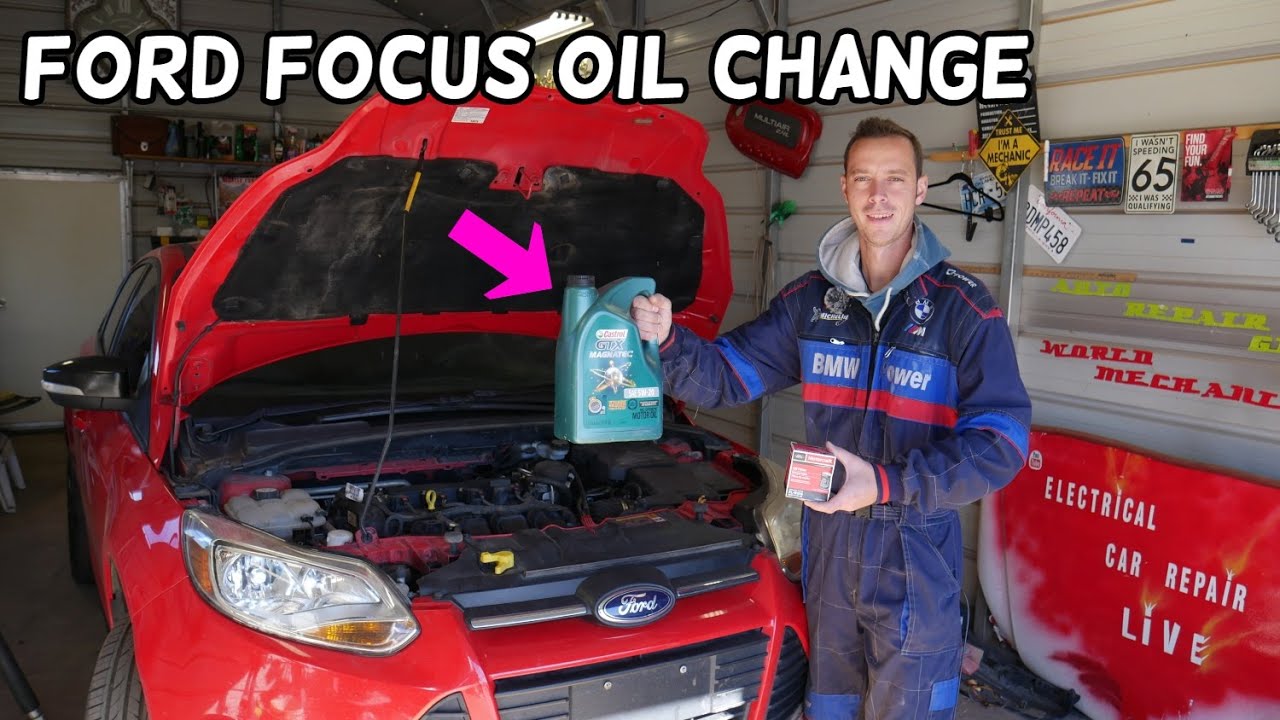 FORD FOCUS MK3 OIL CHANGE. CHANGING ENGINE OIL AND FILTER