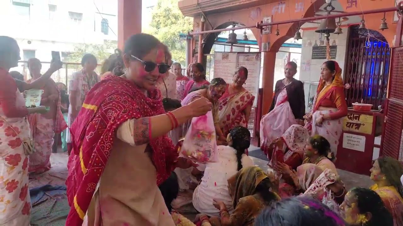वैष्णो माता जी के दरबार मे होली और डांस 💕💕#मातारानी #holi #holigeet #होली_2026 