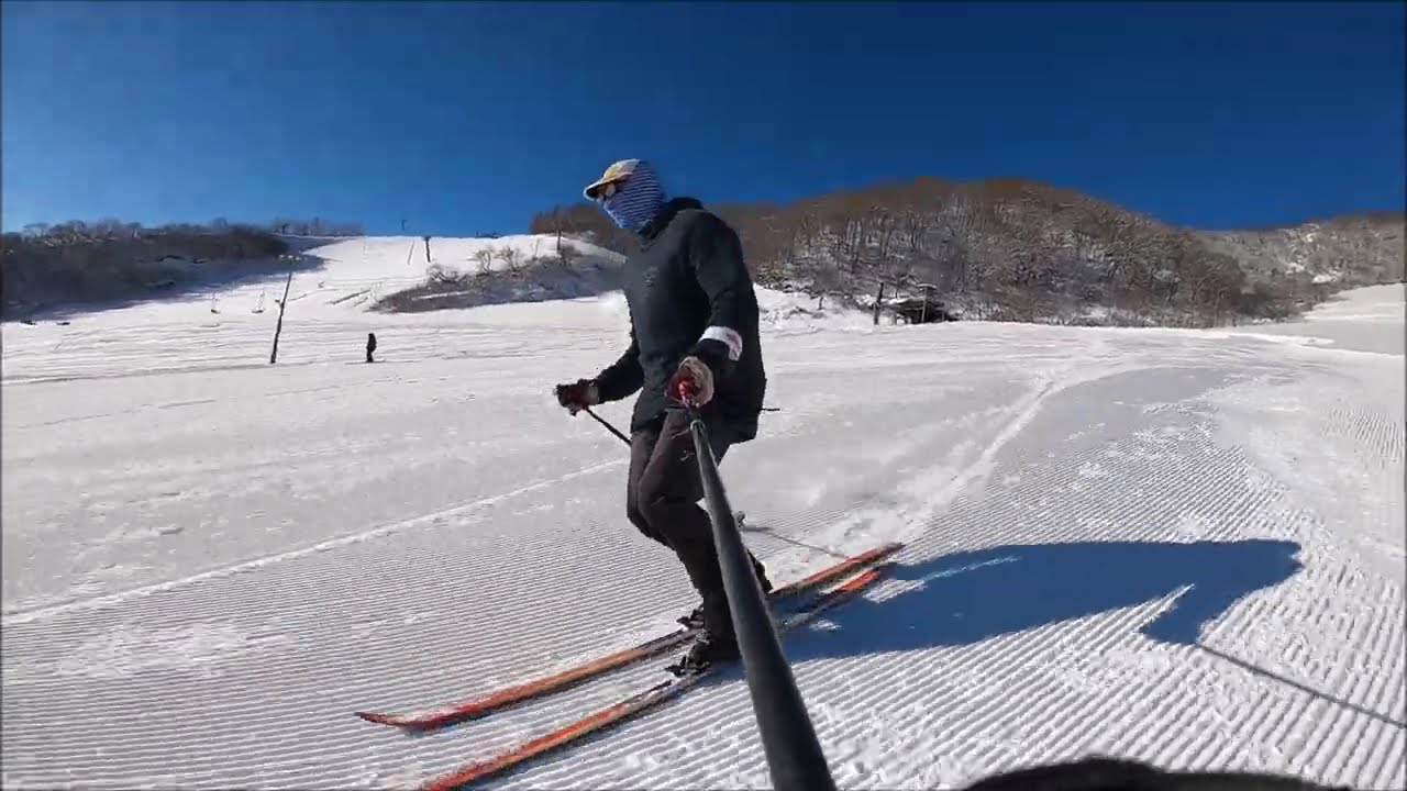 251219 How about working on some tips for jump transitions over the weekend? / Telemarkski school