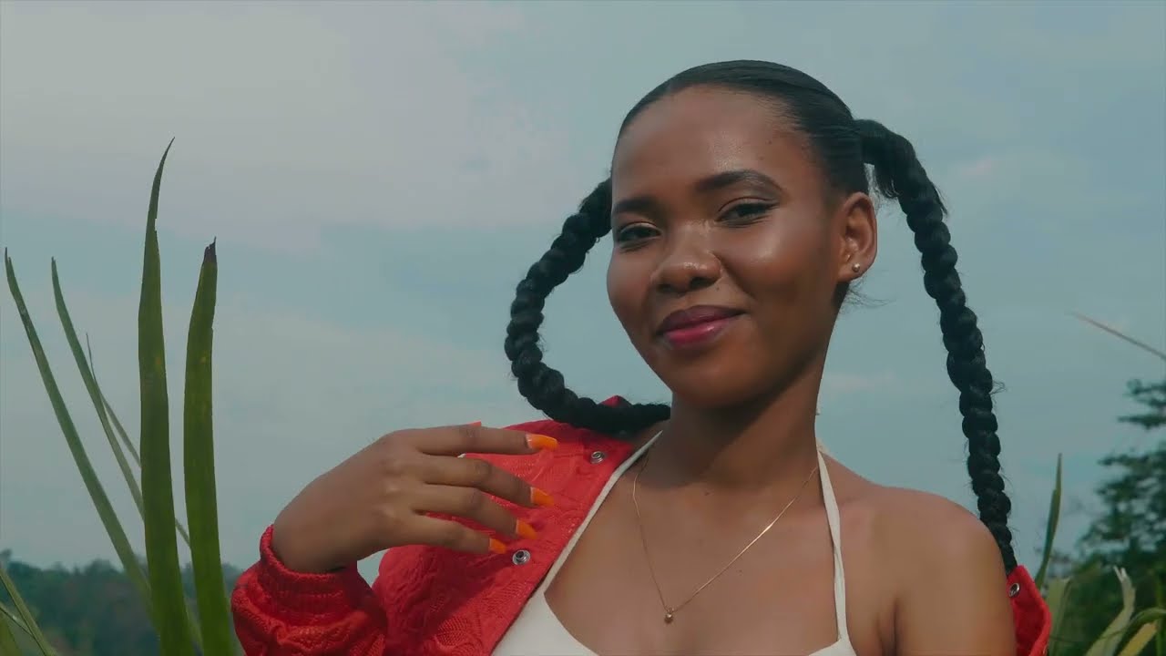 Da Bwiz - Akabombo (Official  Video)