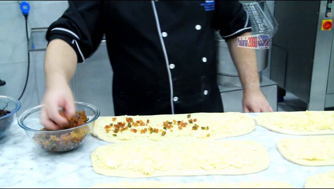 PADARIA 2000 - Rosca de Coco Natalina