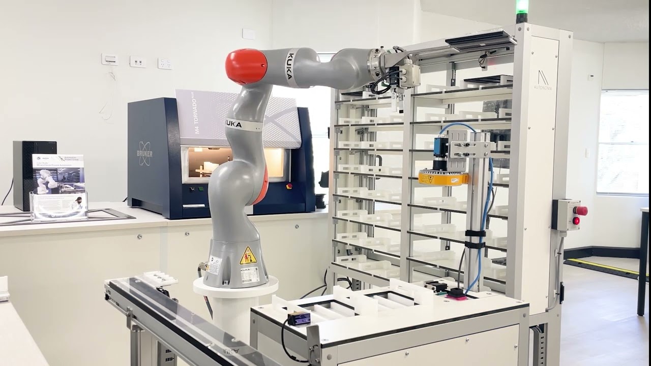 Digital Sample Analysis Lab Process | Micro-XRF Bruker M4 TORNADO PLUS