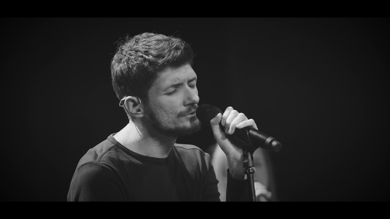Hengelo - Chł&oacute;d feat. Natalia Grosiak (live in Teatr Śląski)