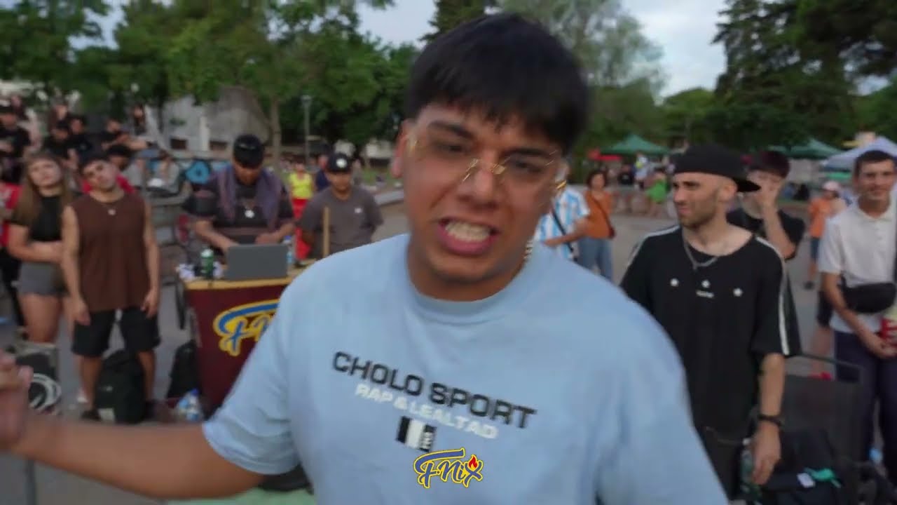 Tobi - TODO MAL (En Plaza)