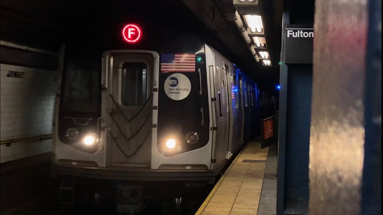 IND 8th Ave Line: (A) (C) (F) Train Action @ Fulton Street (R46, R160A-2, R160B, R179)