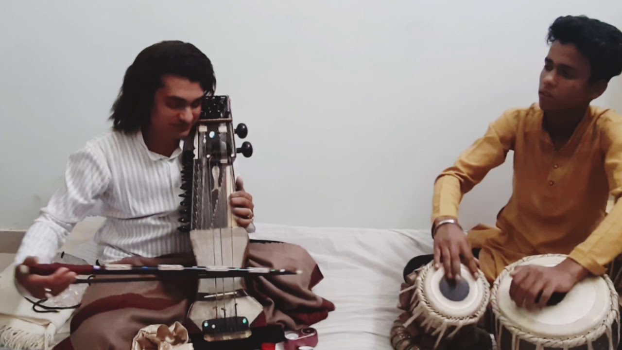 Aur is dil main kya rkha hai  by  Sabir khan sarangi jaipur gharana