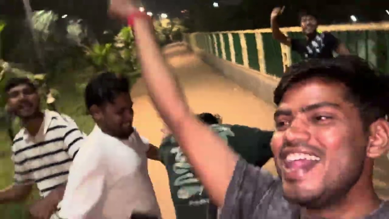 Fun vlogs up gang pless watch and share full video #funny #boys #stutes #viralboysong #viralmovie #