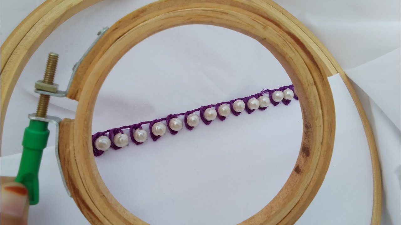 Easy Embroidery Loop Stitch.💕 #borderstitch #pearl  #embroidery