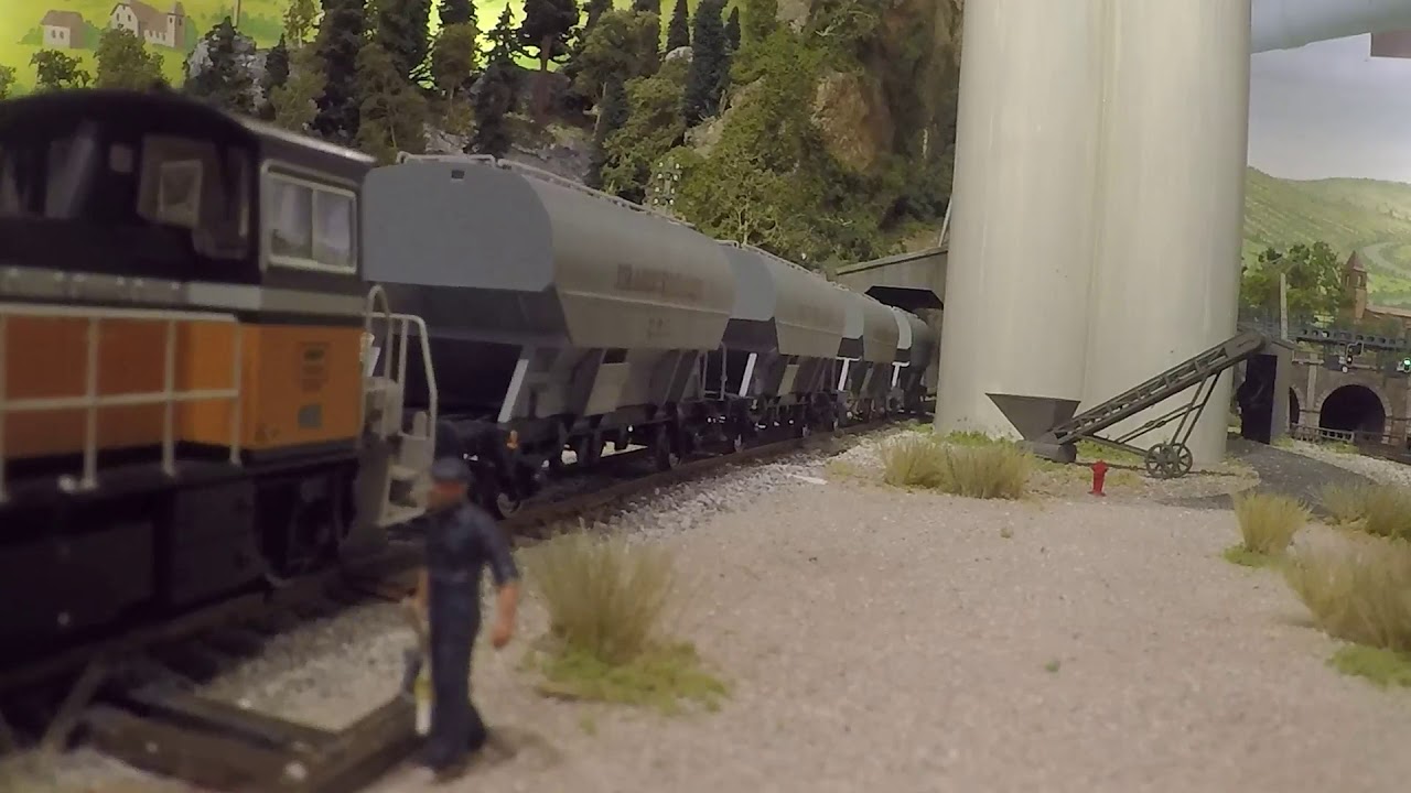 Y 8202 en manoeuvre