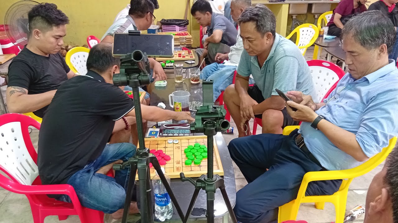 séc 7 - Cọp Chân Lùn nhường Tưởng Giới Thạch 3 trên - chạm 4